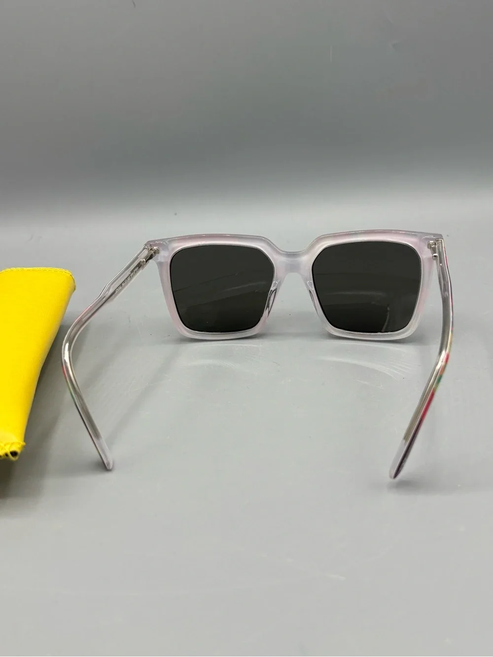 Peacelove Jovial sunglasses in the 'Splatt' colorway